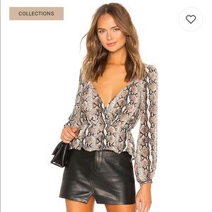 LPA pinched shoulder top in tan snake